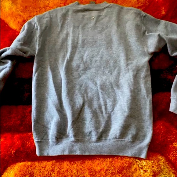 Small Gremlins Grey Crewneck Sweatshirt - Picture 3 of 3